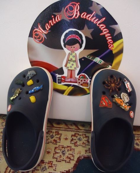 Croc´s infantil com friso branco